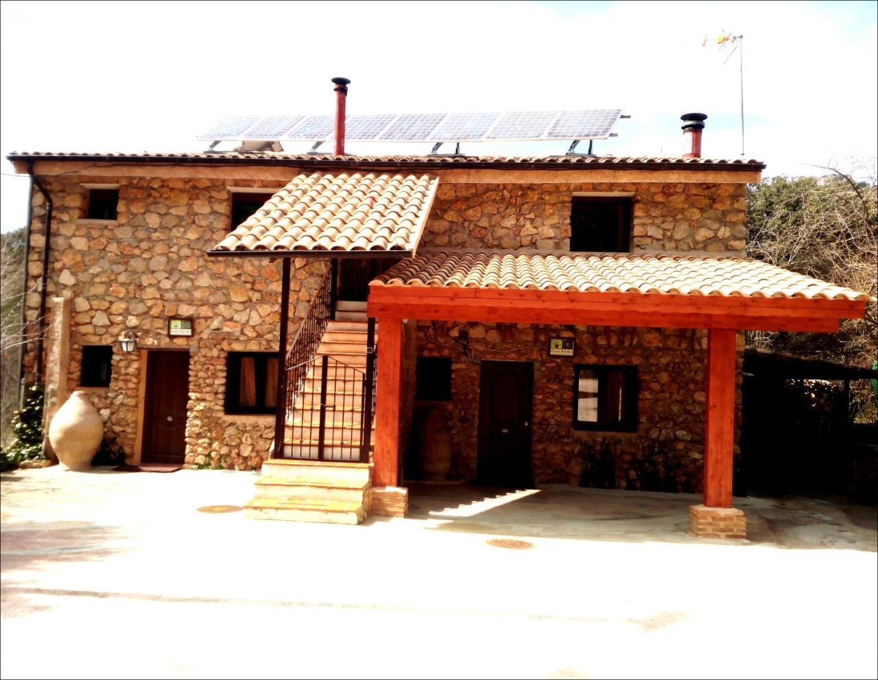 Casas Rurales Picos Del Oso รีโอปาร์ ภายนอก รูปภาพ