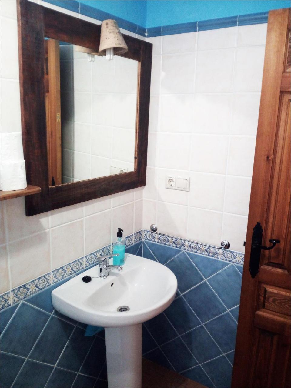 Casas Rurales Picos Del Oso รีโอปาร์ ภายนอก รูปภาพ