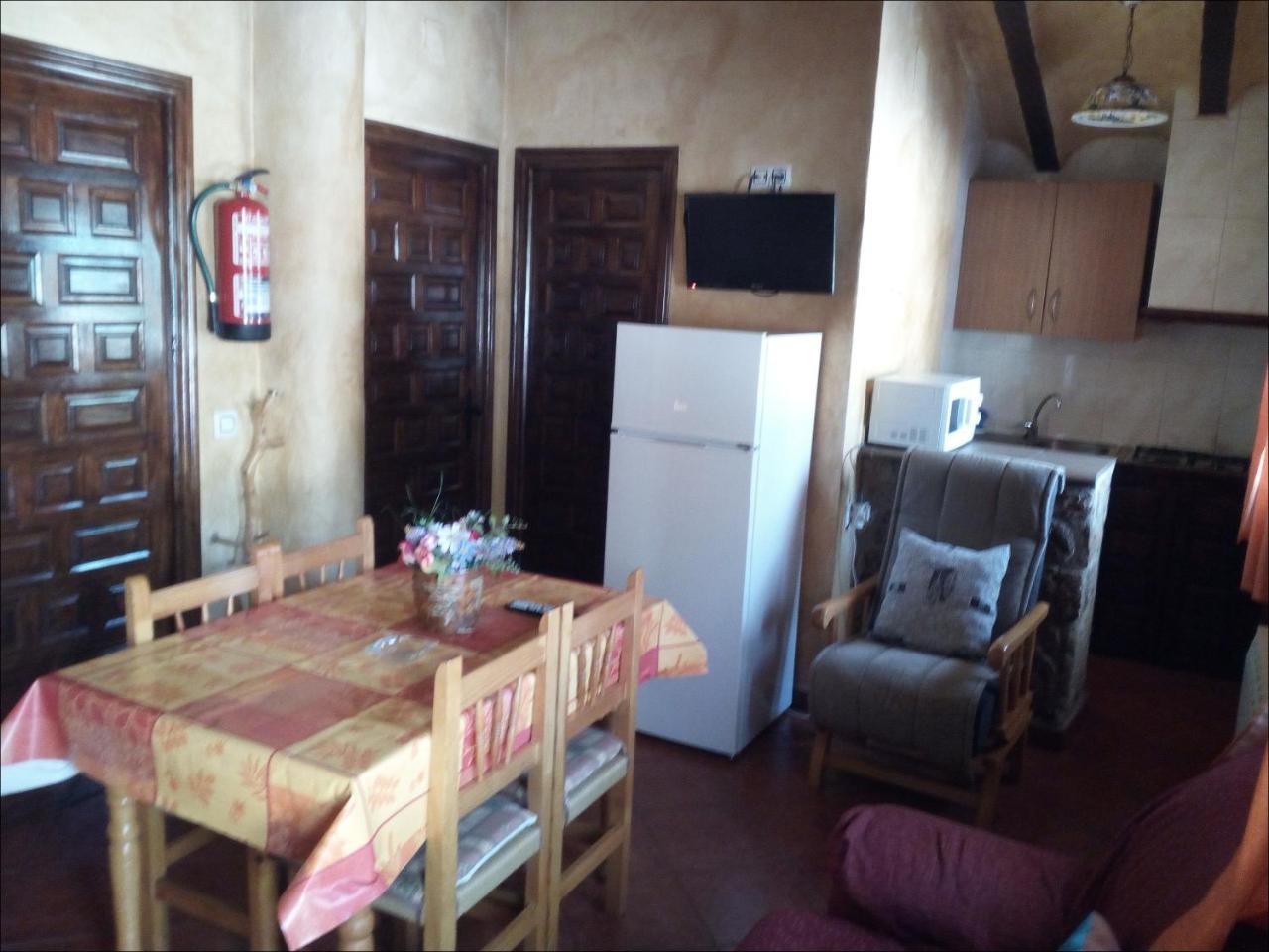 Casas Rurales Picos Del Oso รีโอปาร์ ภายนอก รูปภาพ