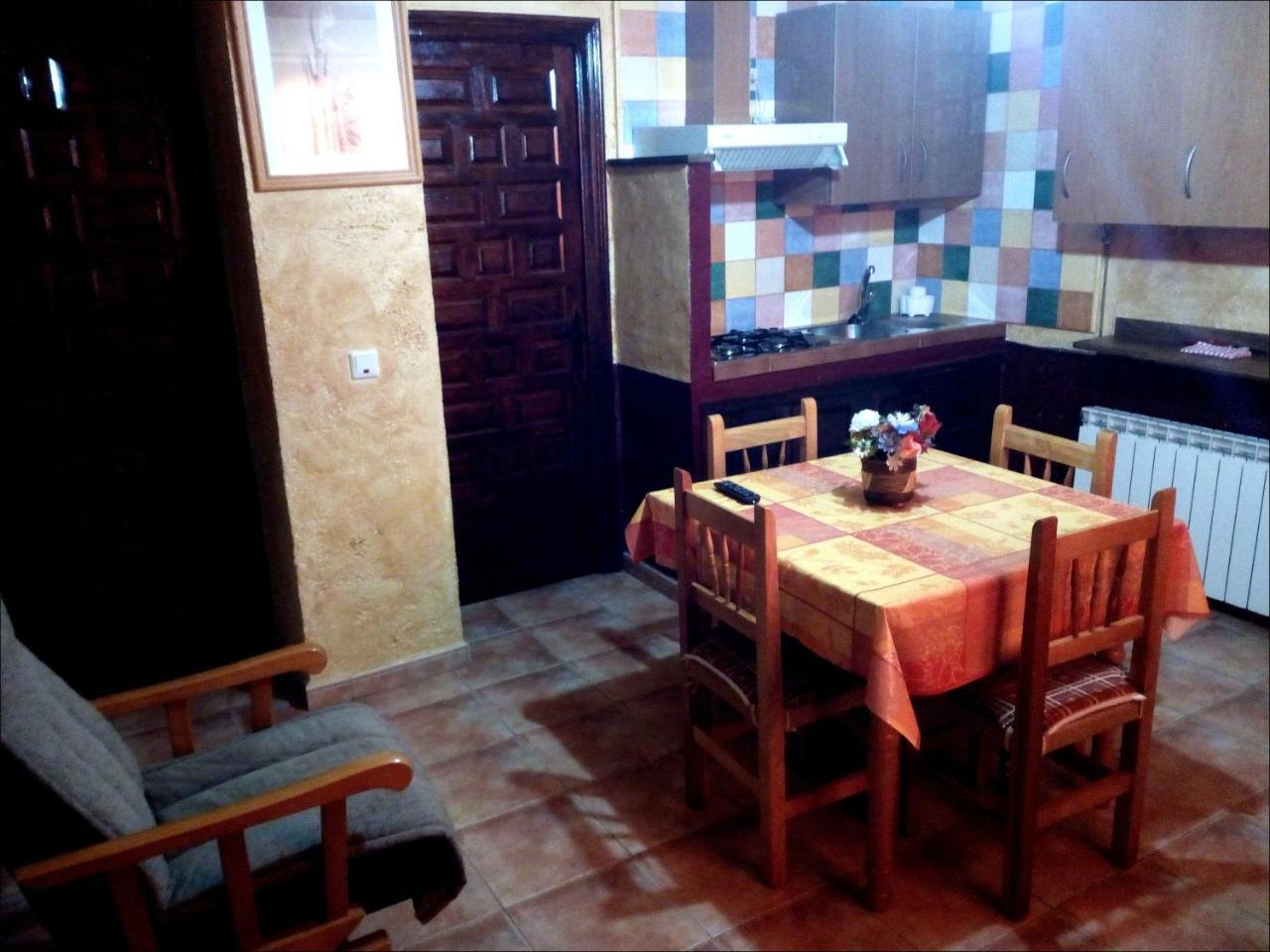 Casas Rurales Picos Del Oso รีโอปาร์ ภายนอก รูปภาพ